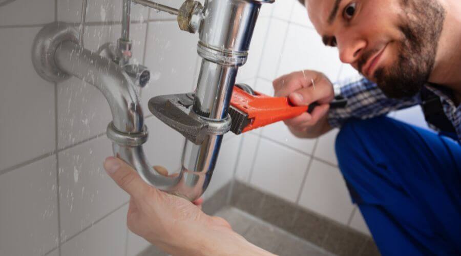 Professional same day plumber services in Urbana, IA